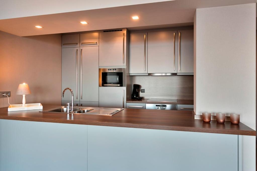 Apartament Montezuma Luxe Studio Met Frontaal Zeezicht Zonder Aparte Slaapkamer Ostenda Zewnętrze zdjęcie